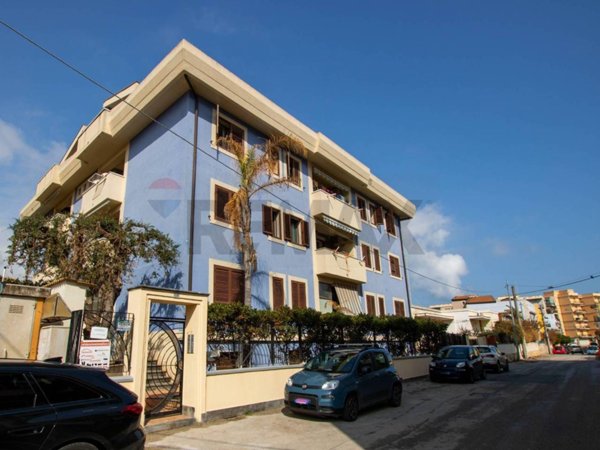 appartamento in vendita a Siracusa in zona Grottasanta