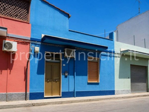 casa indipendente in vendita a Siracusa in zona Cassibile