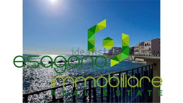 appartamento in vendita a Siracusa in zona Isola Ortigia