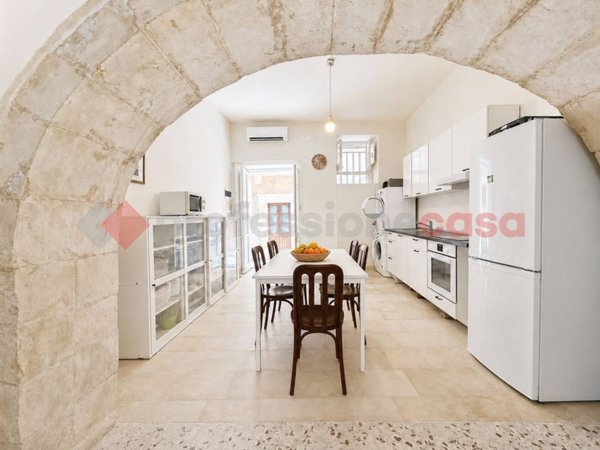 appartamento in vendita a Siracusa in zona Isola Ortigia