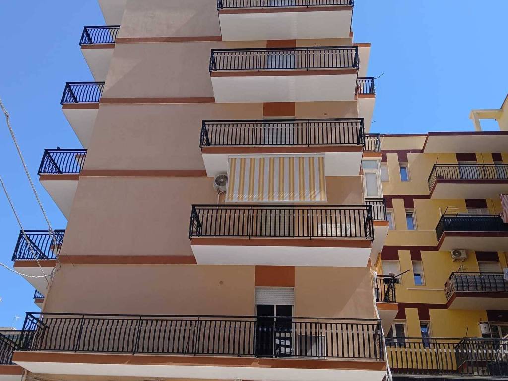 appartamento in vendita a Siracusa in zona Grottasanta