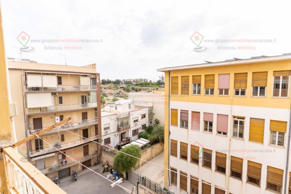 appartamento in vendita a Siracusa in zona Borgata