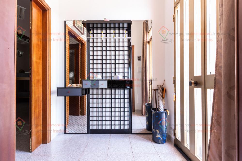 casa indipendente in vendita a Siracusa in zona Isola / Plemmirio