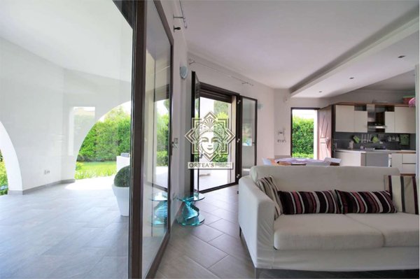 casa indipendente in vendita a Siracusa in zona Targia
