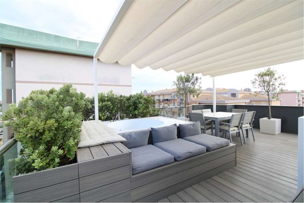 appartamento in vendita a Siracusa in zona Scala Greca
