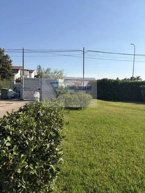 casa indipendente in vendita a Siracusa in zona Arenella