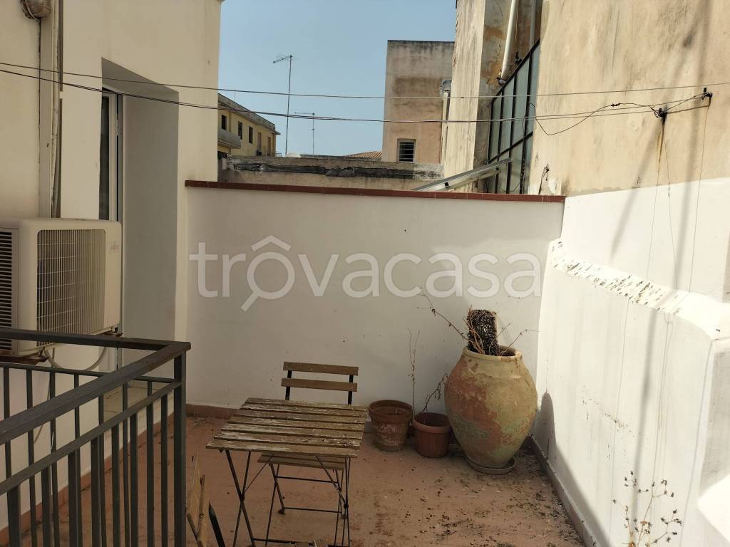 casa indipendente in vendita a Siracusa in zona Borgata