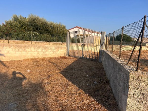 terreno edificabile in vendita a Siracusa in zona Isola / Plemmirio