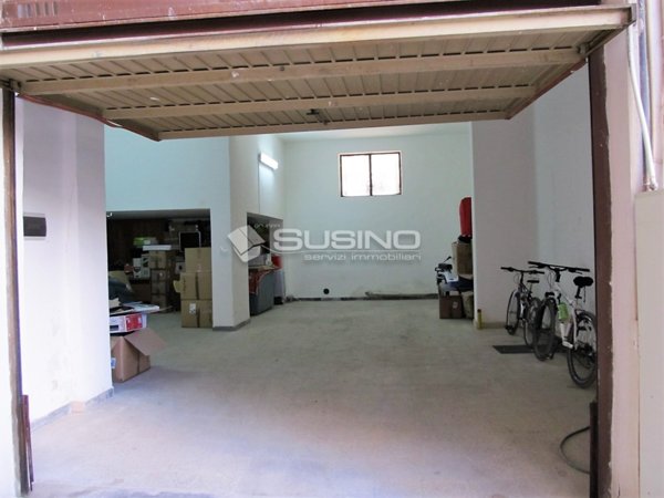 ufficio in vendita a Siracusa in zona Borgata