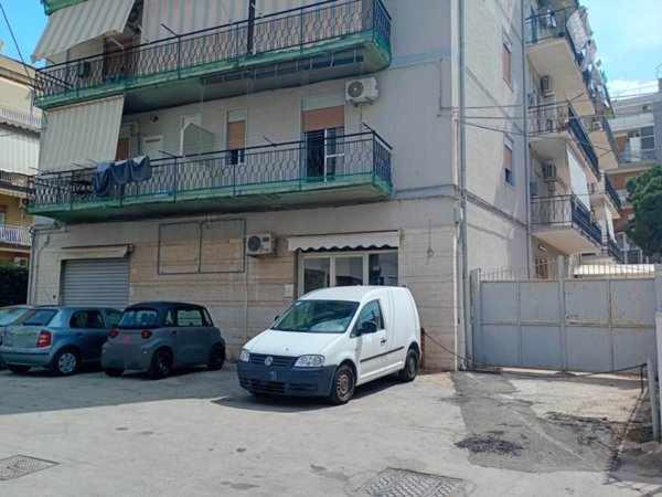 negozio in vendita a Siracusa