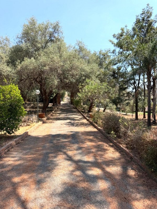 casa indipendente in vendita a Siracusa in zona Epipoli