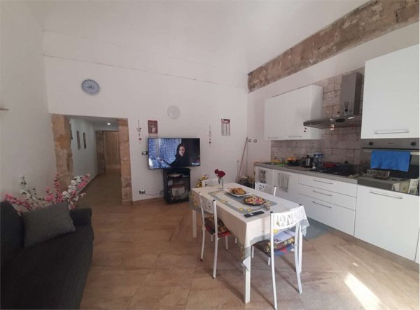 casa indipendente in vendita a Siracusa in zona Borgata