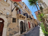 appartamento in vendita a Siracusa in zona Isola Ortigia