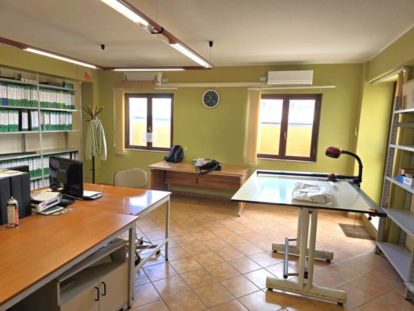 ufficio in vendita a Siracusa in zona Scala Greca