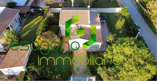 casa indipendente in vendita a Siracusa in zona Targia