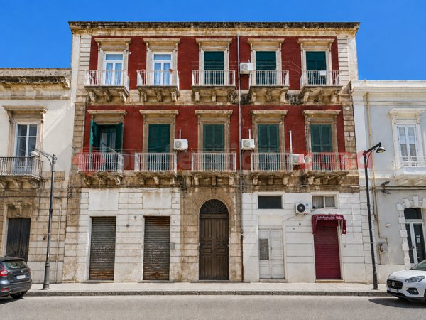 appartamento in vendita a Siracusa in zona Centro Città