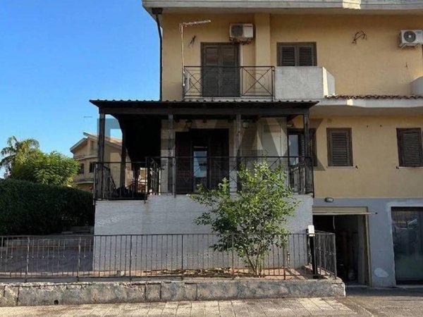 casa indipendente in vendita a Siracusa in zona Epipoli