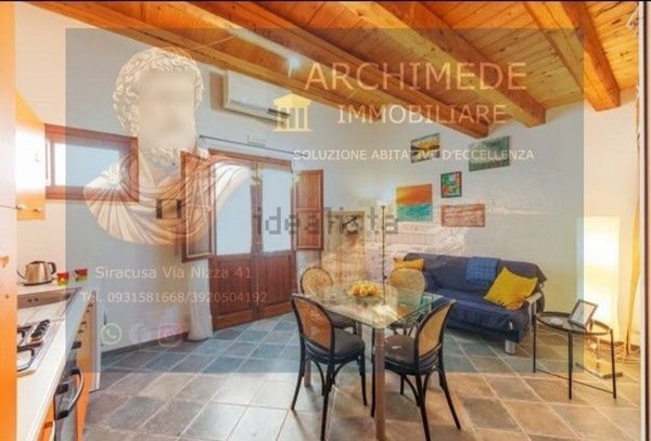 appartamento in vendita a Siracusa in zona Isola Ortigia