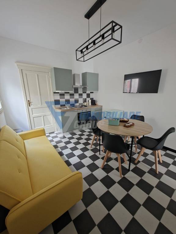 appartamento in vendita a Siracusa in zona Borgata