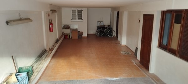 box auto in vendita a Siracusa in zona Belvedere