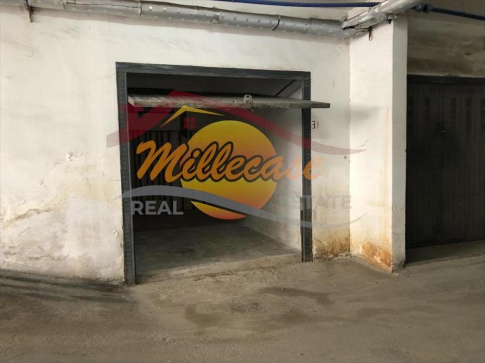 box auto in vendita a Siracusa in zona Grottasanta