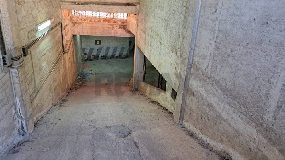 box auto in vendita a Siracusa in zona Grottasanta