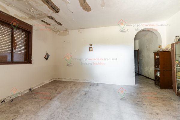 casa indipendente in vendita a Siracusa in zona Ognina