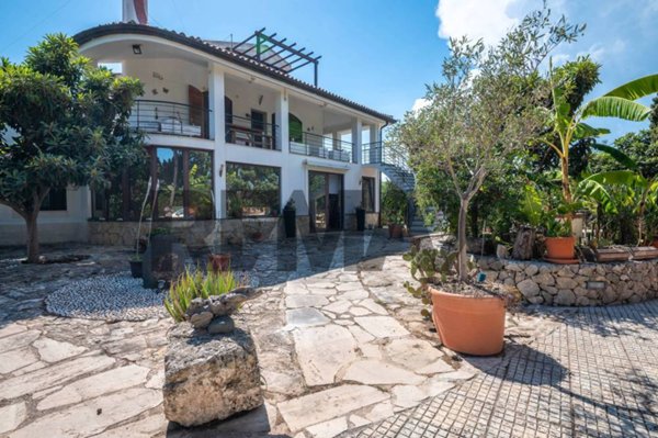 casa indipendente in vendita a Siracusa