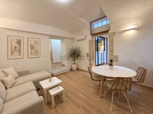 appartamento in vendita a Siracusa in zona Isola Ortigia
