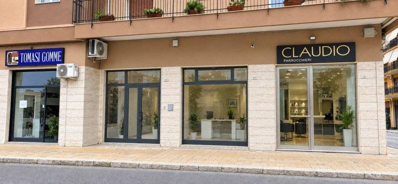 negozio in vendita a Siracusa in zona Grottasanta