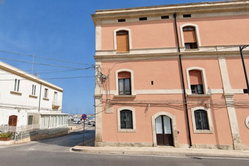appartamento in vendita a Siracusa in zona Borgata