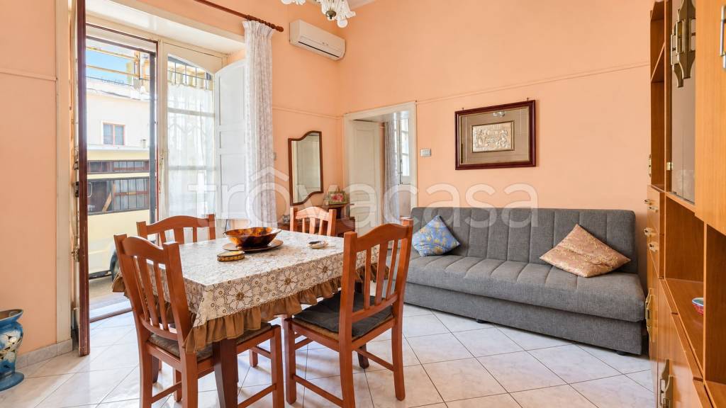 appartamento in vendita a Siracusa in zona Borgata