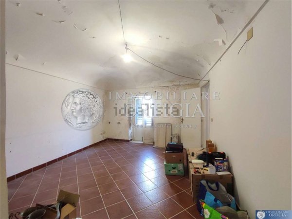 appartamento in vendita a Siracusa in zona Isola Ortigia