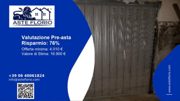 box auto in vendita a Siracusa in zona Scala Greca