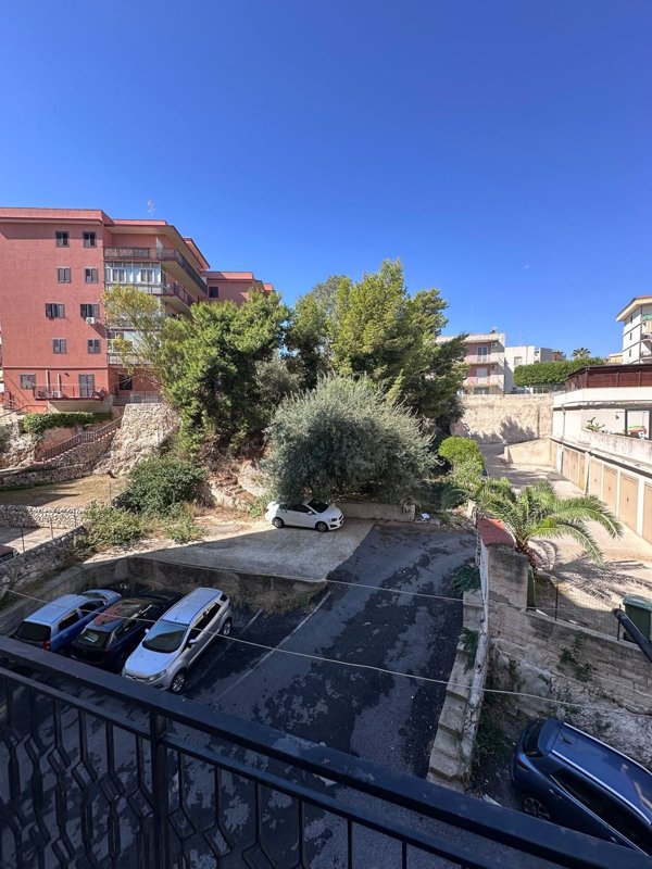 appartamento in vendita a Siracusa in zona Grottasanta