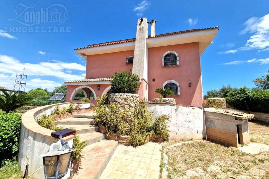 casa indipendente in vendita a Siracusa in zona Ognina