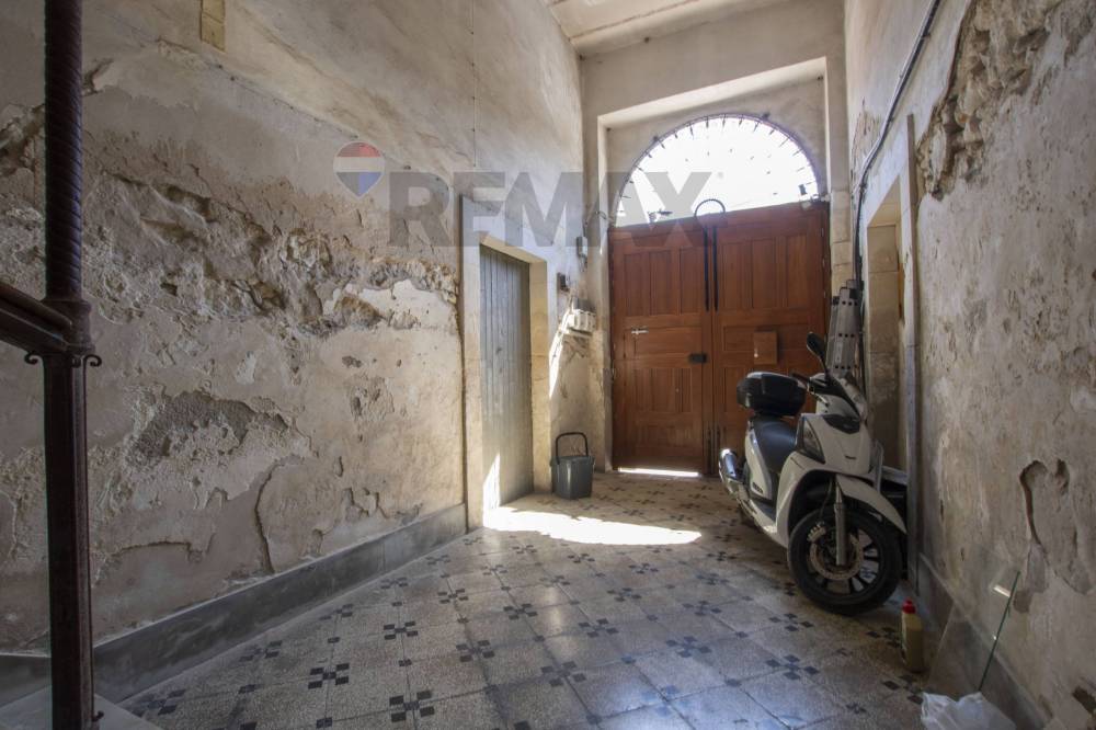 appartamento in vendita a Siracusa in zona Centro Città