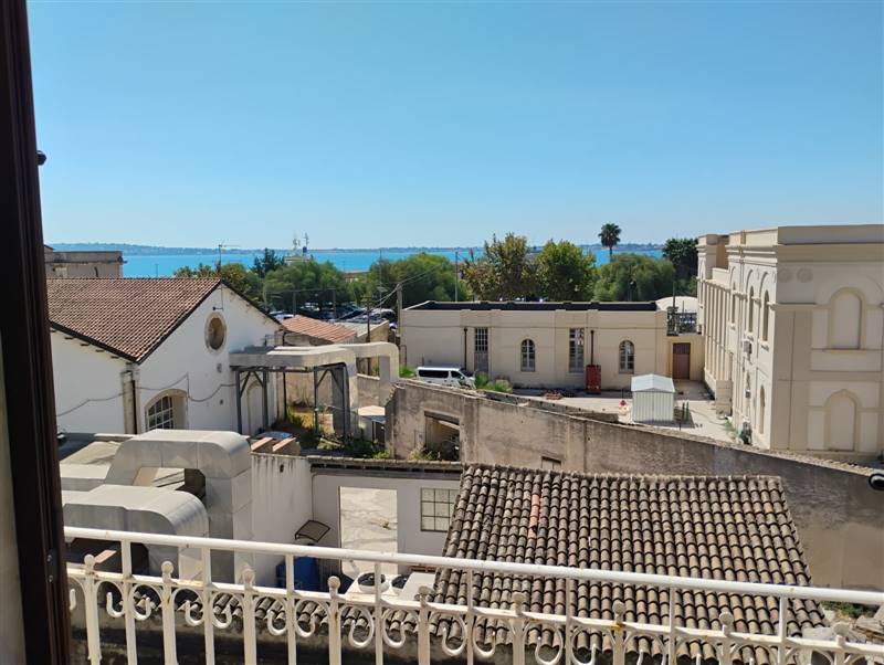 appartamento in vendita a Siracusa in zona Centro Città
