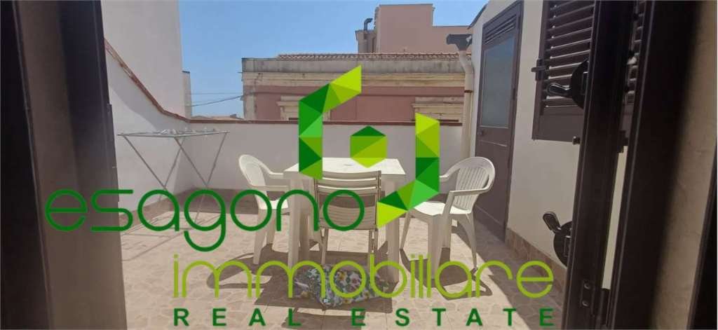 appartamento in vendita a Siracusa in zona Borgata