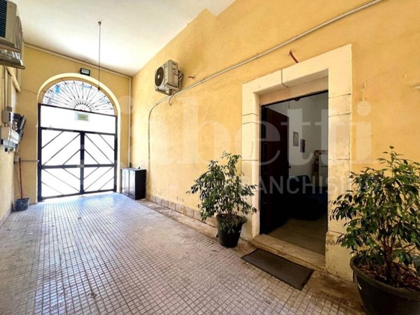appartamento in vendita a Siracusa in zona Borgata