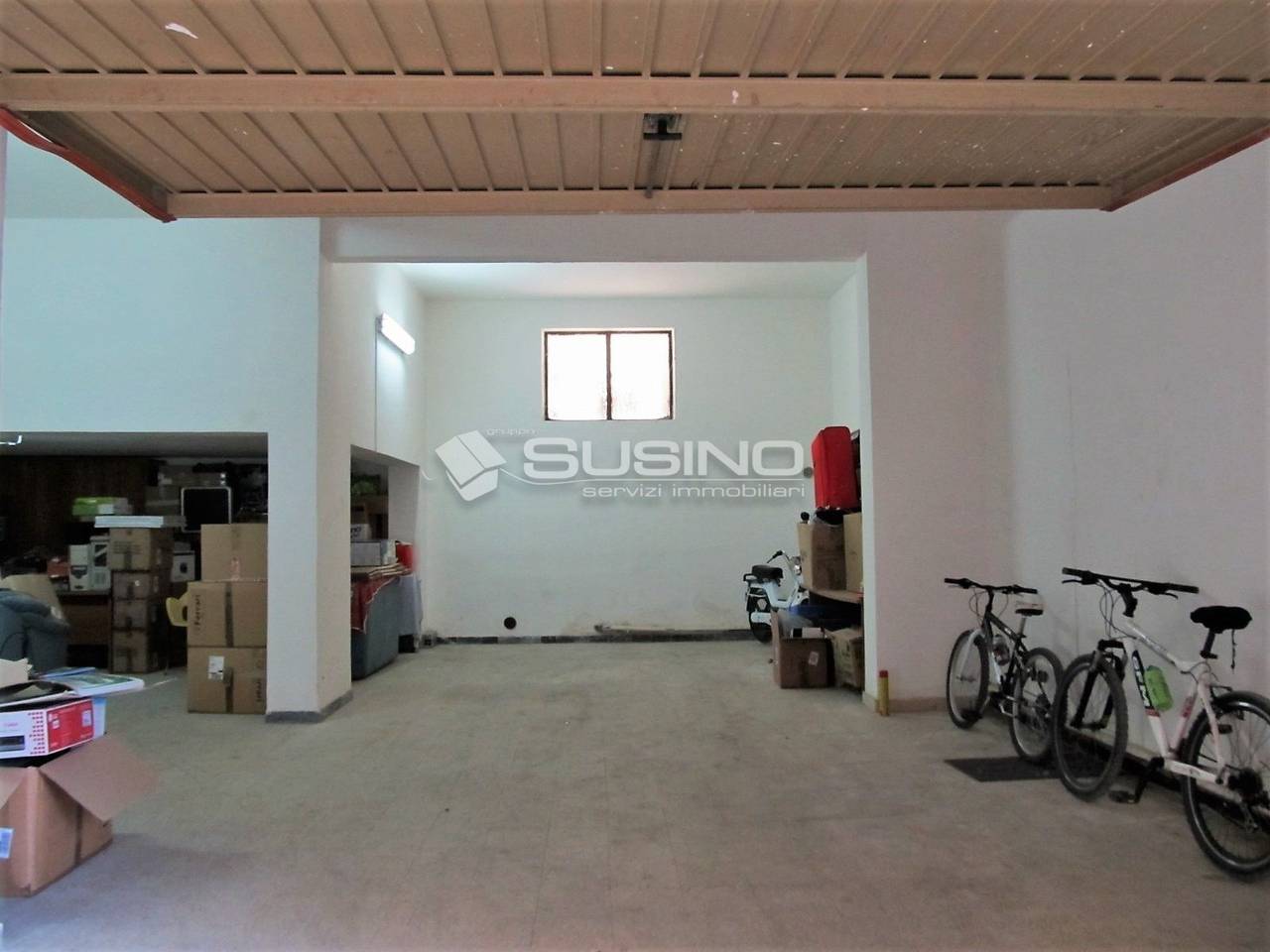 ufficio in vendita a Siracusa in zona Borgata