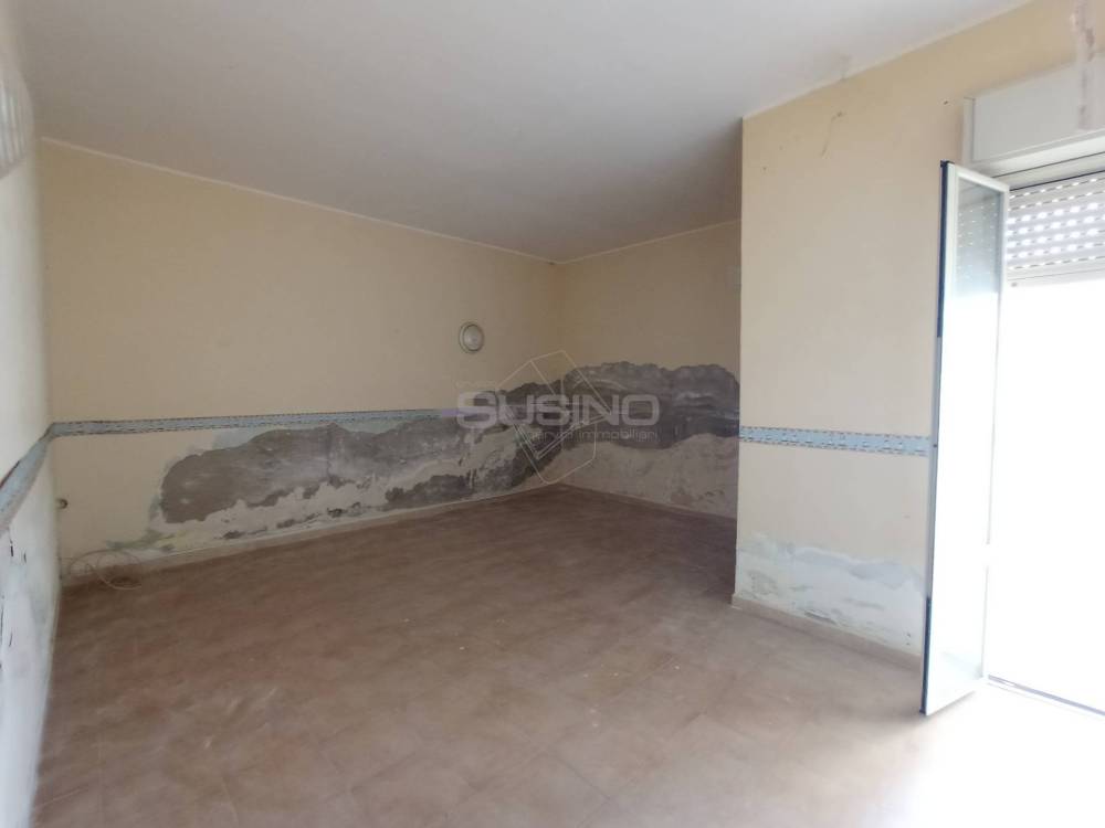 casa indipendente in vendita a Solarino