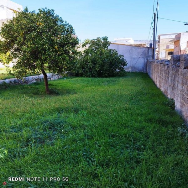 casa indipendente in vendita a Solarino