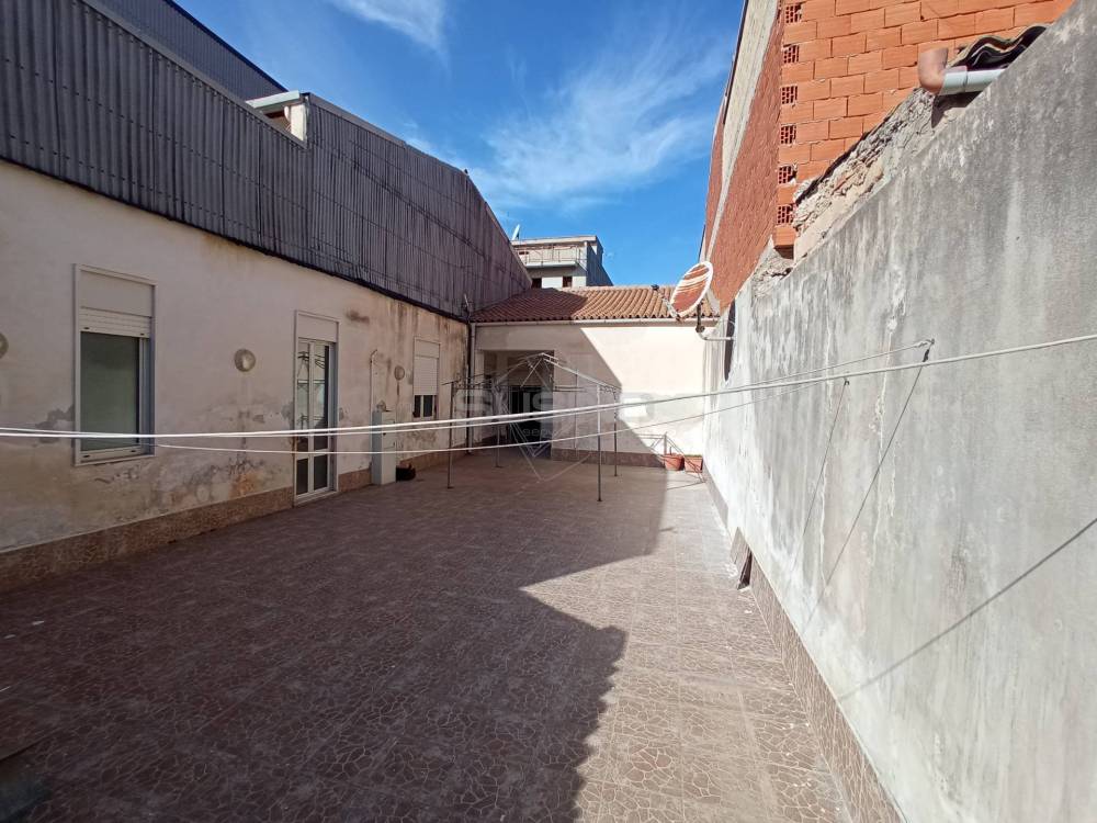 casa indipendente in vendita a Solarino
