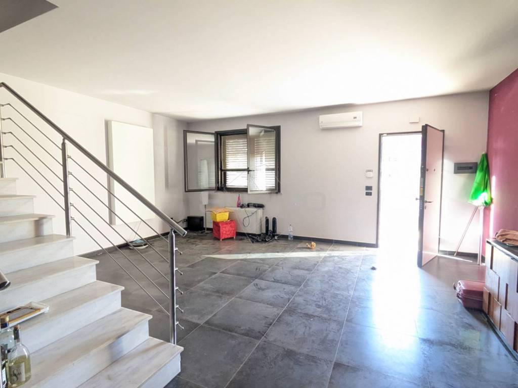 casa indipendente in vendita a Solarino