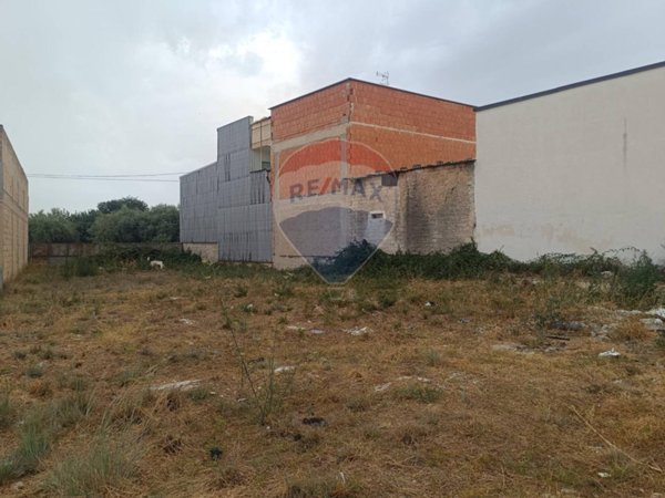 casa indipendente in vendita a Solarino