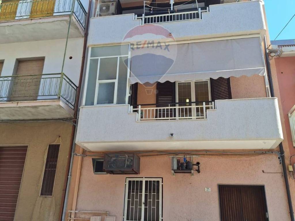 casa indipendente in vendita a Solarino