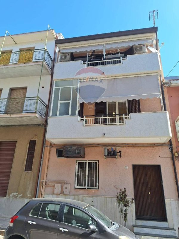 casa indipendente in vendita a Solarino