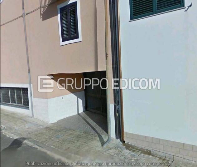 locale commerciale in vendita a Solarino