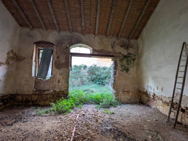 casa indipendente in vendita a Solarino